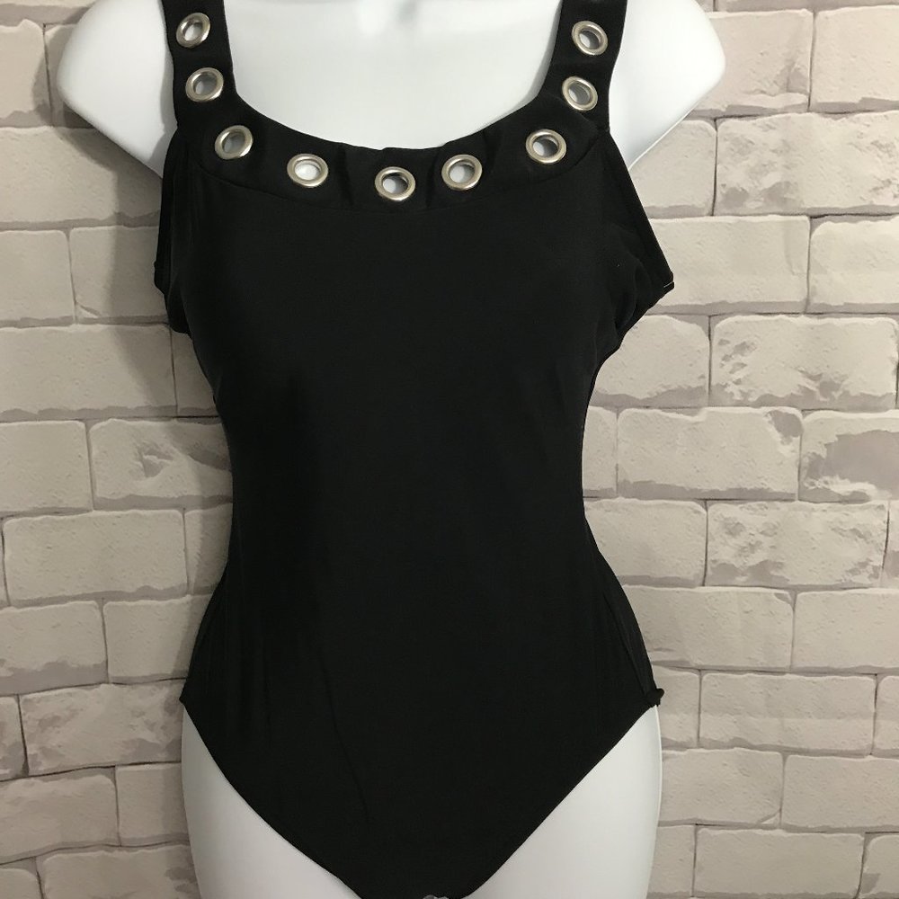 Women's Scoop Neck Black One Piece Swimsuit